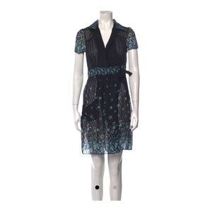 Anna Sui womens silk sheer floral wrap dress. Front pocket Swiss dot size2